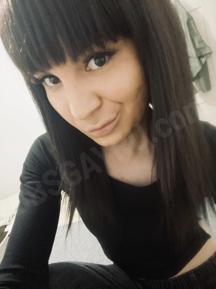 Сниму и сдам квартиру Санкт-Петербург: KetyHennessy 31 лет (пассив) 4