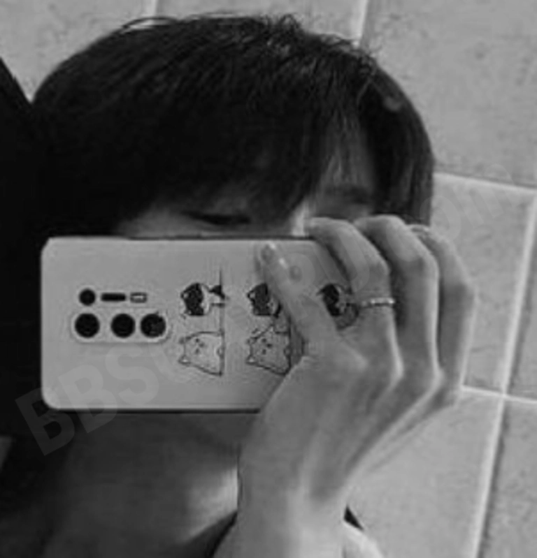 AndrewLove4650803