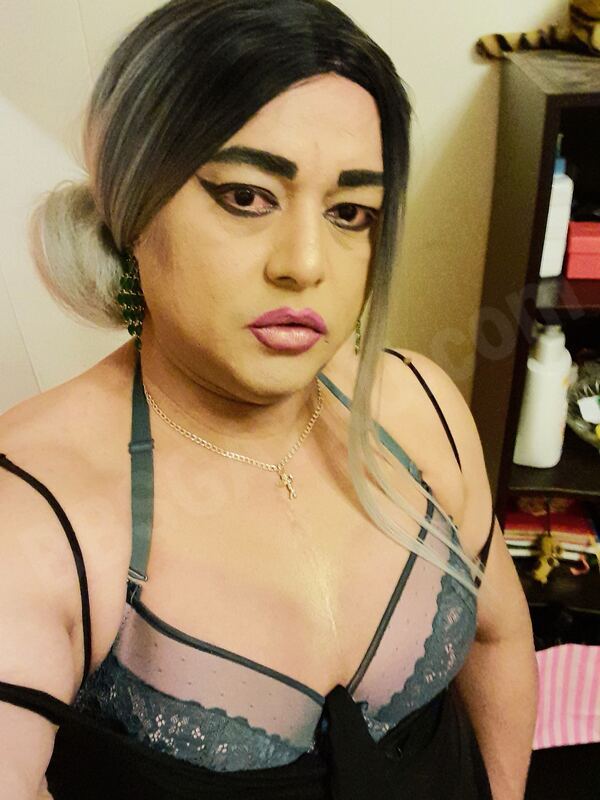 Nina231959317