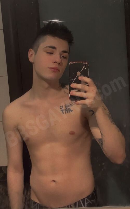 Danny71475197
